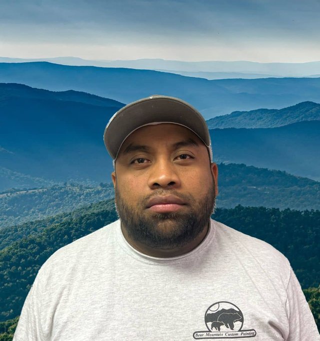 Cruz, Crew Leader at Bear Mountain Custom Painting