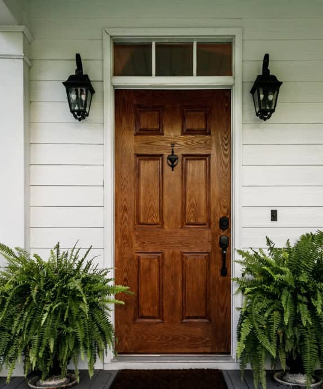 Beautiful refinished and restored door on an Alpharetta home