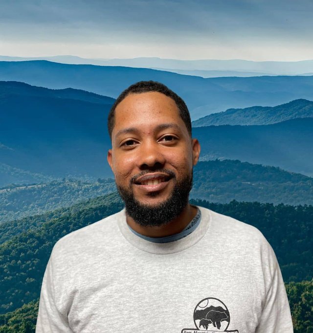 Javi, Crew Leader at Bear Mountain Custom Painting