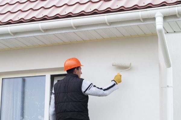 Mistakes To Avoid When Painting Your House's Exterior