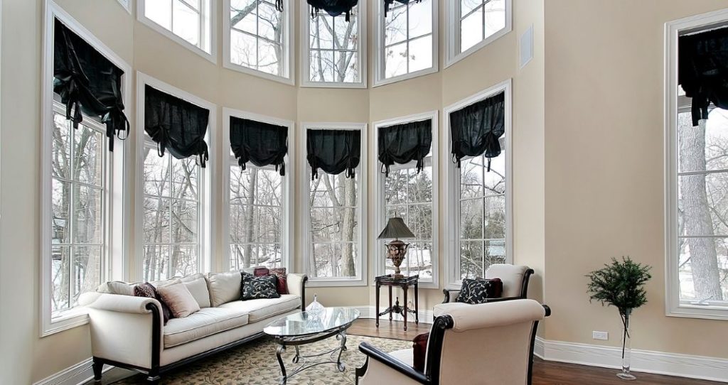4 Reasons To Have Curved Windows Installed