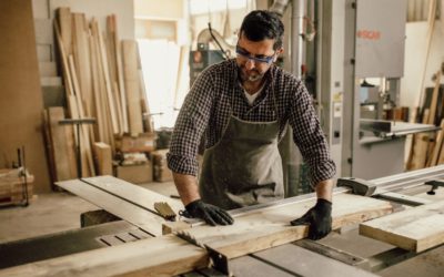 How a Professional Carpenter Can Actually Save You Money